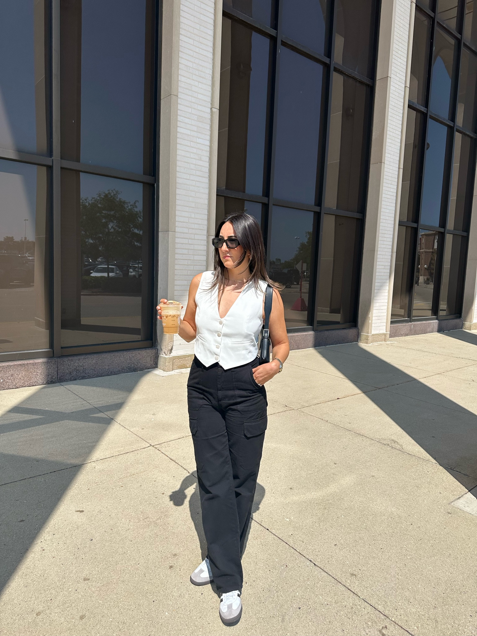 Transitional fall outfit inspo #fall #falloutfit #fallootd #ootd #fallinspo #outfit #outfits 