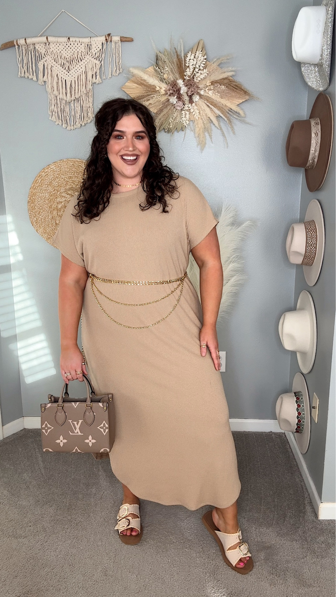 Elevated casual outfit inspo ✨ Early Spring transition outfit. Ribbed + stretchy dress XXL, gold chain belt, handbag + sandals. Sandals on sale! Use code: SPRINGLTK30

#LTKSpringSale #LTKplussize #LTKstyletip
