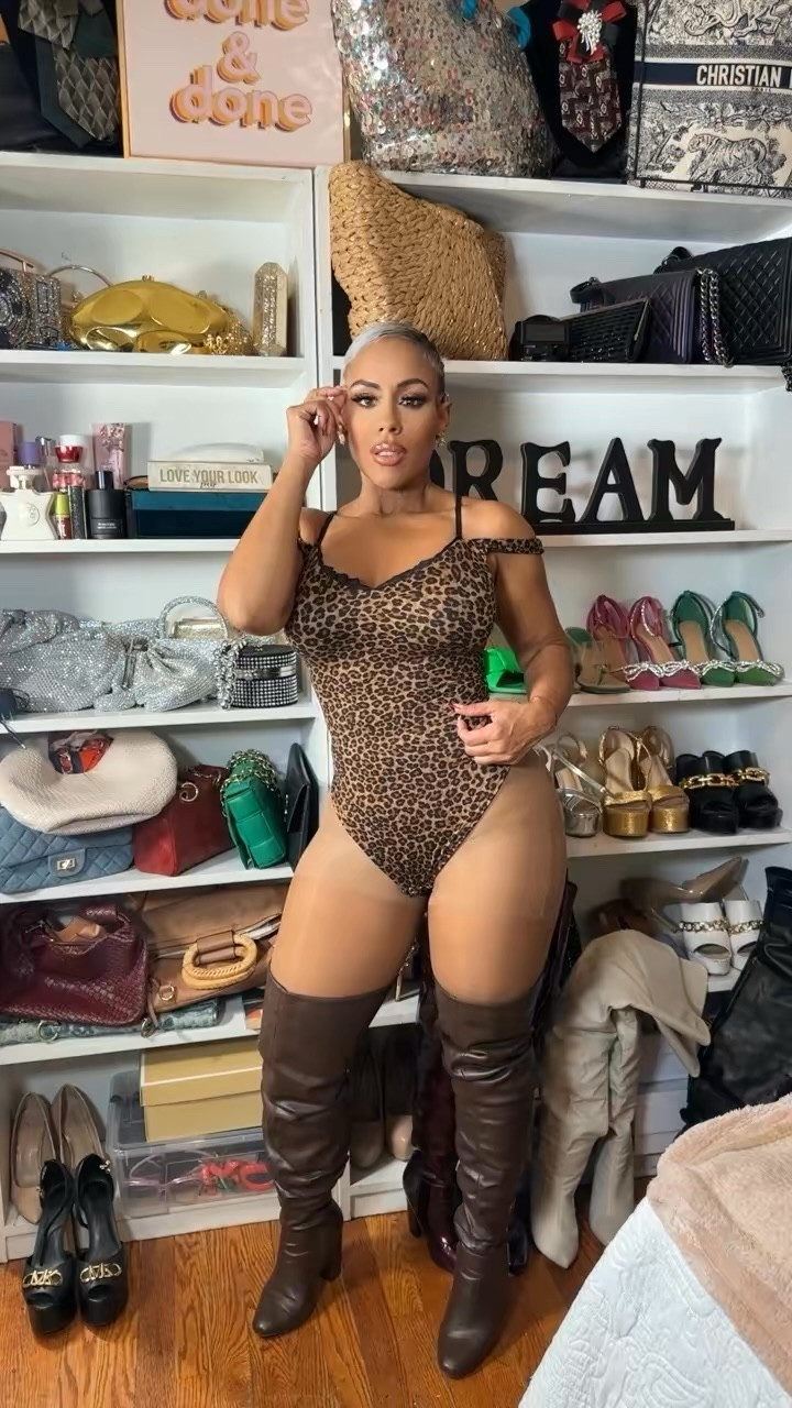 Diseño de leopard print, tummy control y tirantes finos que realzan tu figura con estilo. 💋

#LTKStyleTip #LTKSeasonal #LTKFindsUnder50