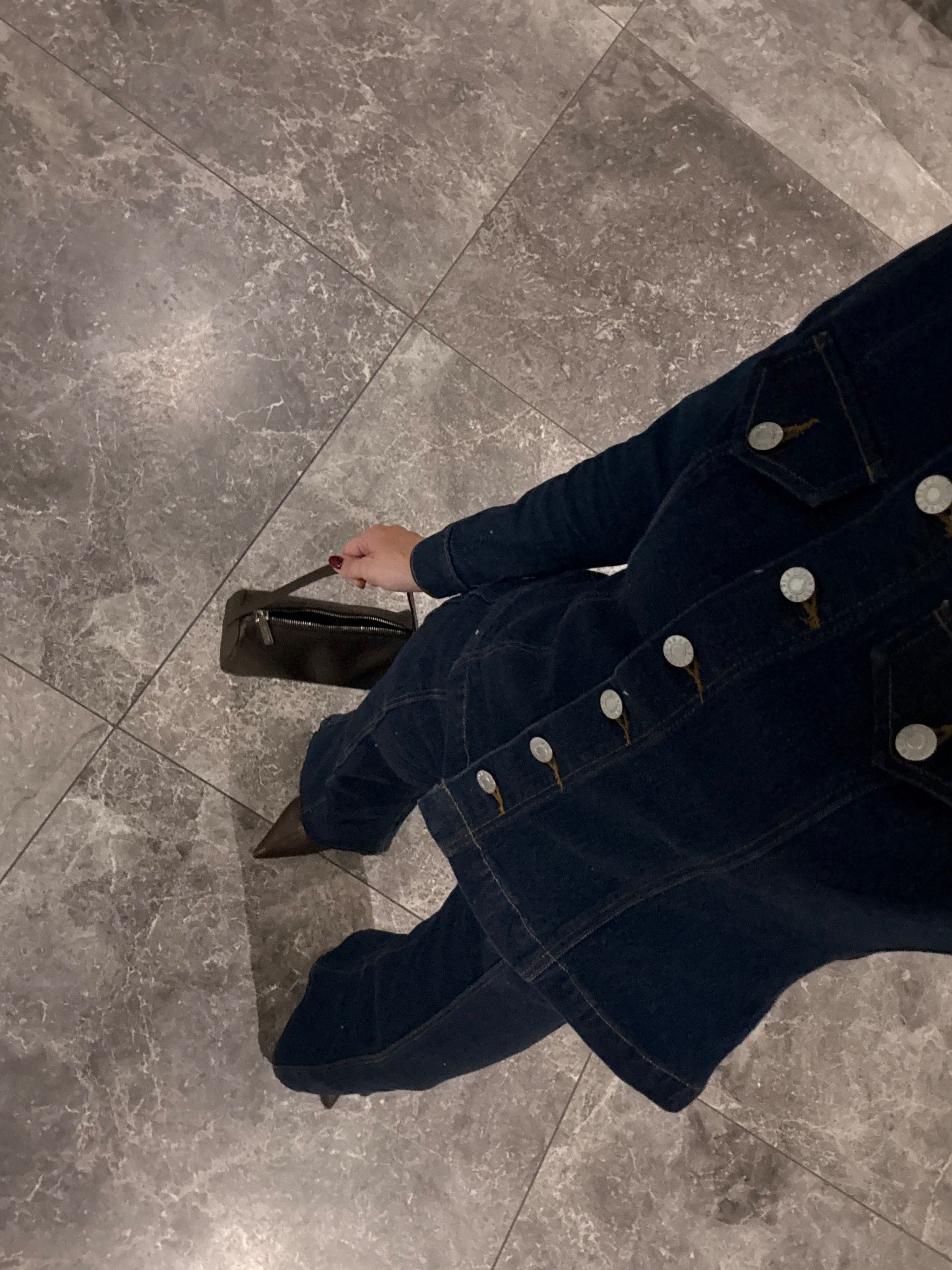 #LTKaustralia #LTKwinter #LTKjeans