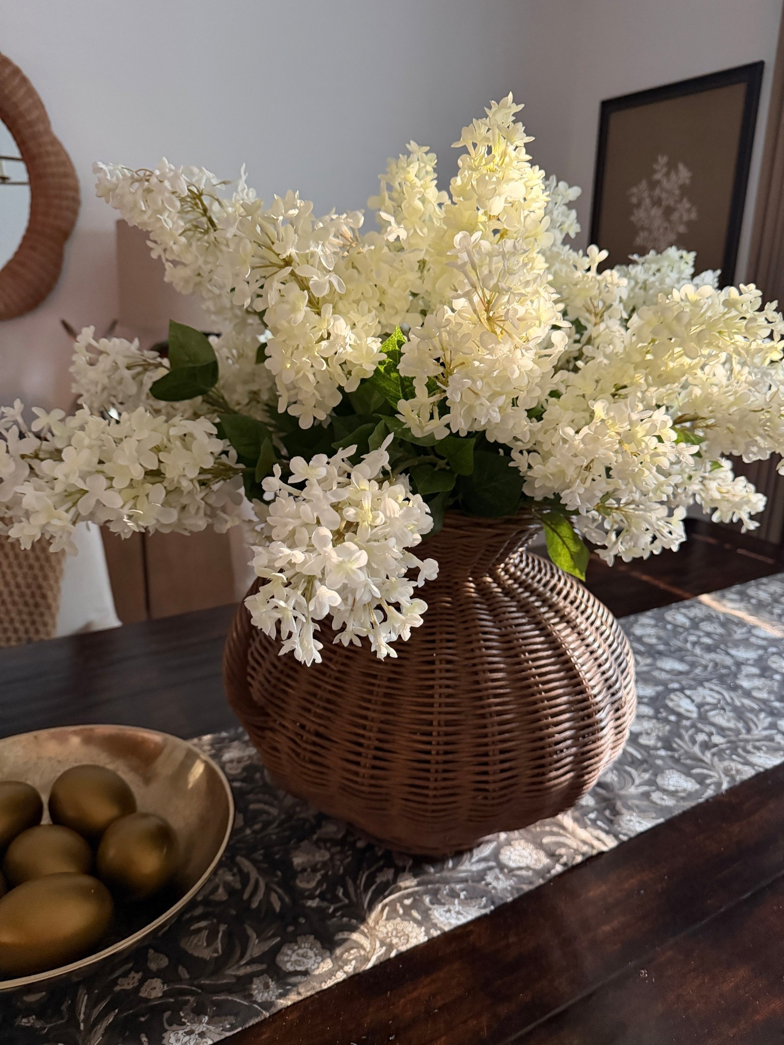 Golden hour hits just right! 