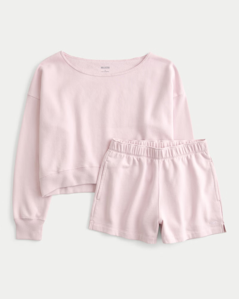 Women's Easy Off-the-Shoulder Sweatshirt | Women's The Soft Life | HollisterCo.com | Hollister (US)