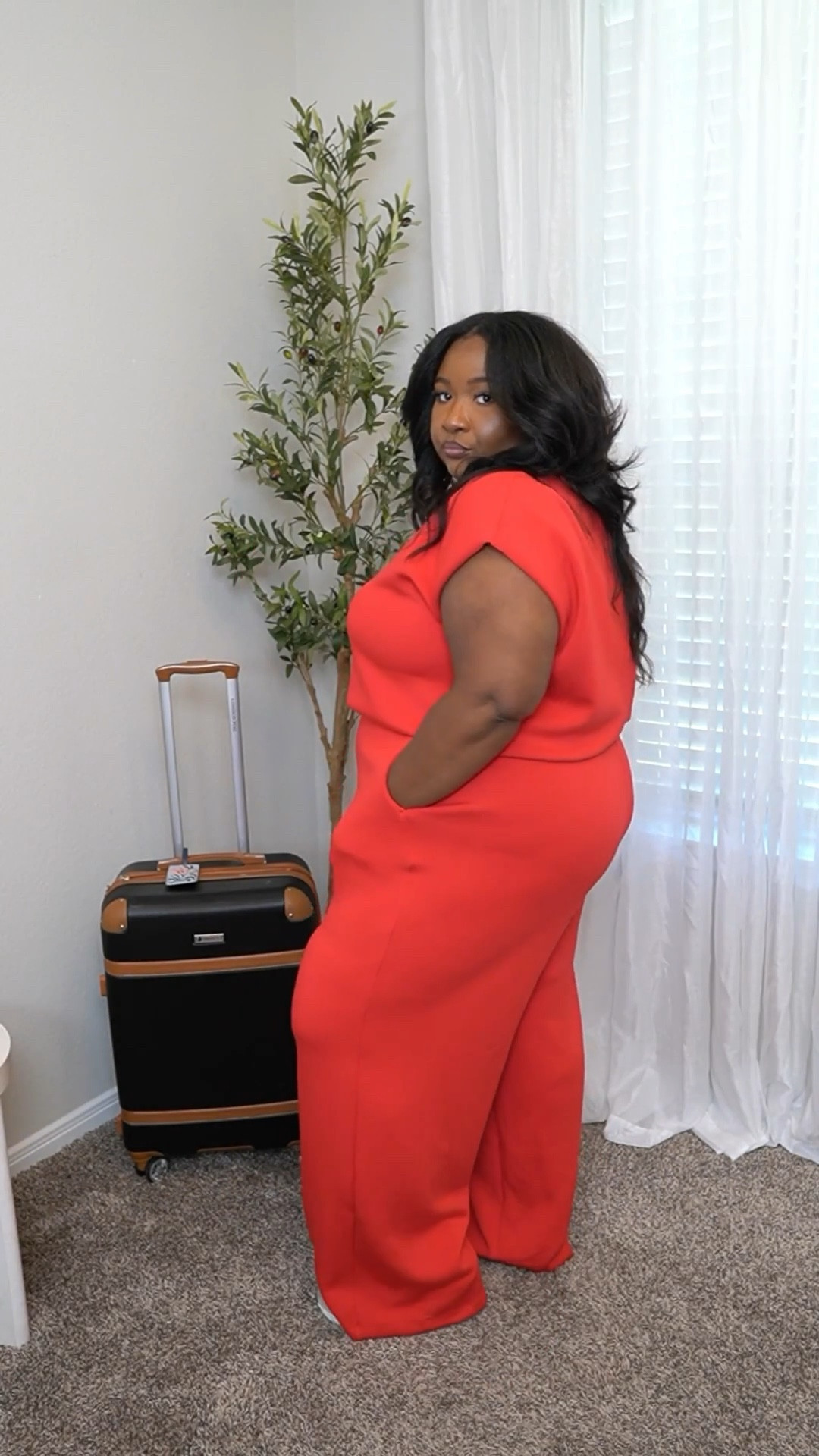 ✨ @Spanx Holiday Sale Happening Rightnow!

Sizing:

✨ AirEssentials Jumpsuit: size 3x (could have gotten a 2x)
AirEssentials Full Zip Jacket: 2x
AirEssentials Wide Leg Pants: 2x
AirEssentials Luxe Tunic: 2x
Solid Core Leggings: 2x

President’s Day Sale | Travel Outfit | Plus Size Outfit Ideas | Plus Size Jumpsuit | Holiday Sale | Spanx Sale | Lounging Outfit 


#LTKootd #LTKSaleAlert #LTKPlusSize