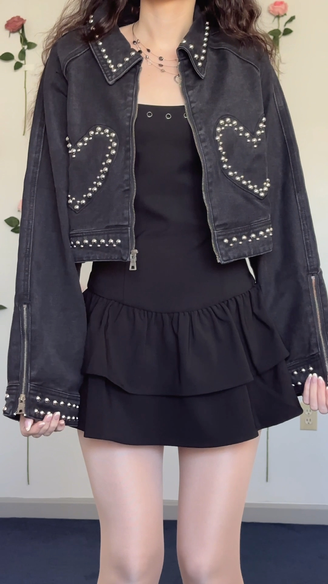 anyone want @Demi Lovato tickets for next Saturday 💀 @Demi HQ 

if the link doesn’t work its sec 3 row 5 seats 3-4 

good news is there’s no rush sewing straps on the dress/pockets in the jacket, bad news I was dumb and thought someone actually liked me for once 🤦🏻‍♀️ oh well live and learn, it was fun while it lasted 🤷🏻‍♀️ 

dress: @Edikted 
jacket: @Nasty Gal 
shoes: @Converse 

#concertoutfit #demilovato #itsnotthatdeep @Xfinity Mobile Arena 


#LTKootd #LTKgrwm #LTKFestival