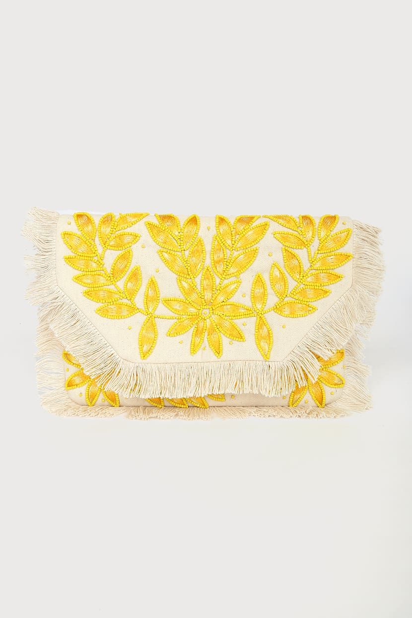 In the Flora Natural Multi Floral Beaded Fringe Clutch | Lulus (US)