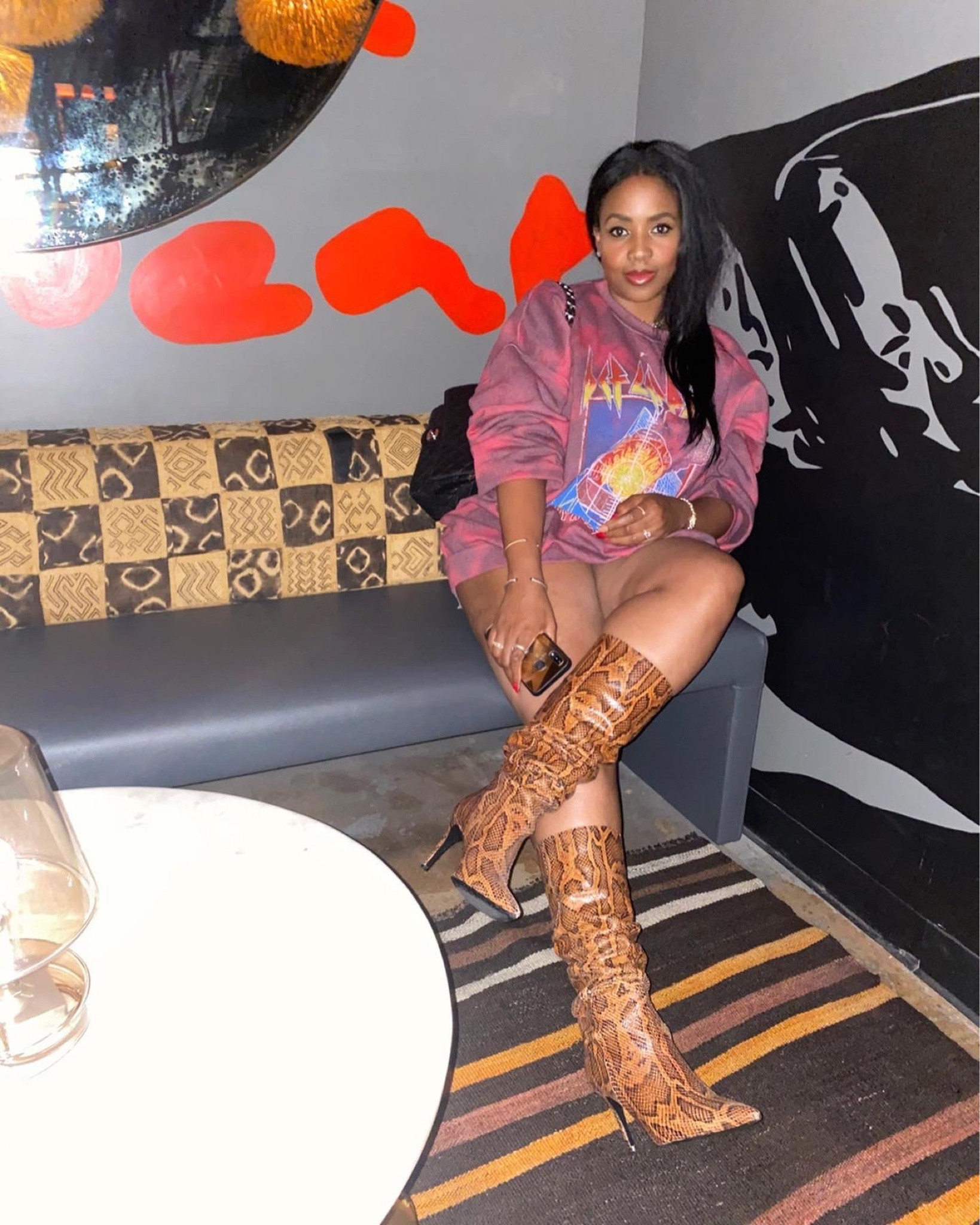 When in doubt you can’t go wrong with a statement sweatshirt and boots 

#LTKstyletip #LTKshoecrush #LTKcurves