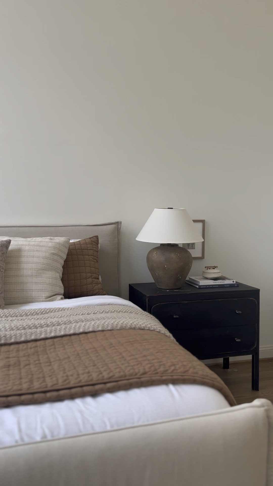 Neutral bedding for the master bedroom! Love layering a bed blanket, a comforter, a quilt and a knitted throw!

Amazon find, Amazon home, Target home, Target find, bedding inspiration, vintage rug pillow, Wayfair home

#LTKSaleAlert #LTKWatchNow #LTKHome