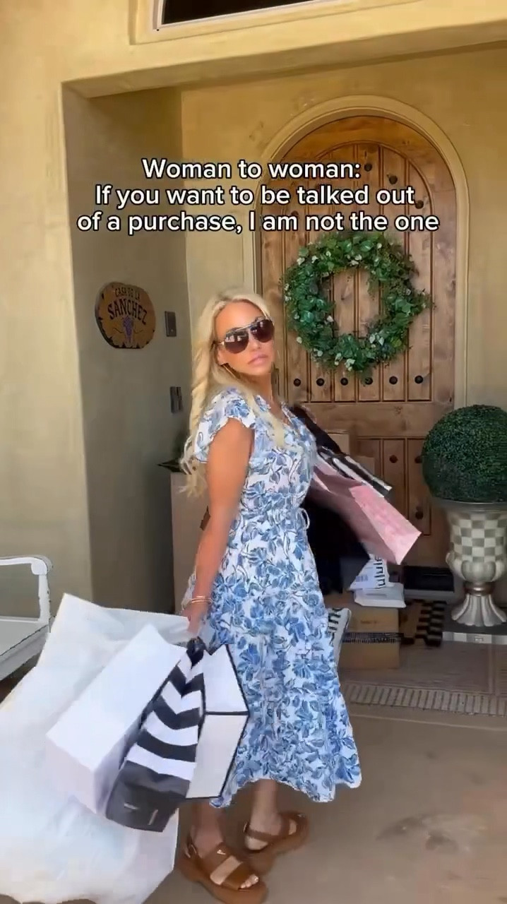 Saving tips? Not my thing! 💖✨

#dress #shopping #haul

#LTKvlog #LTKmomlife #LTKdayinmylife