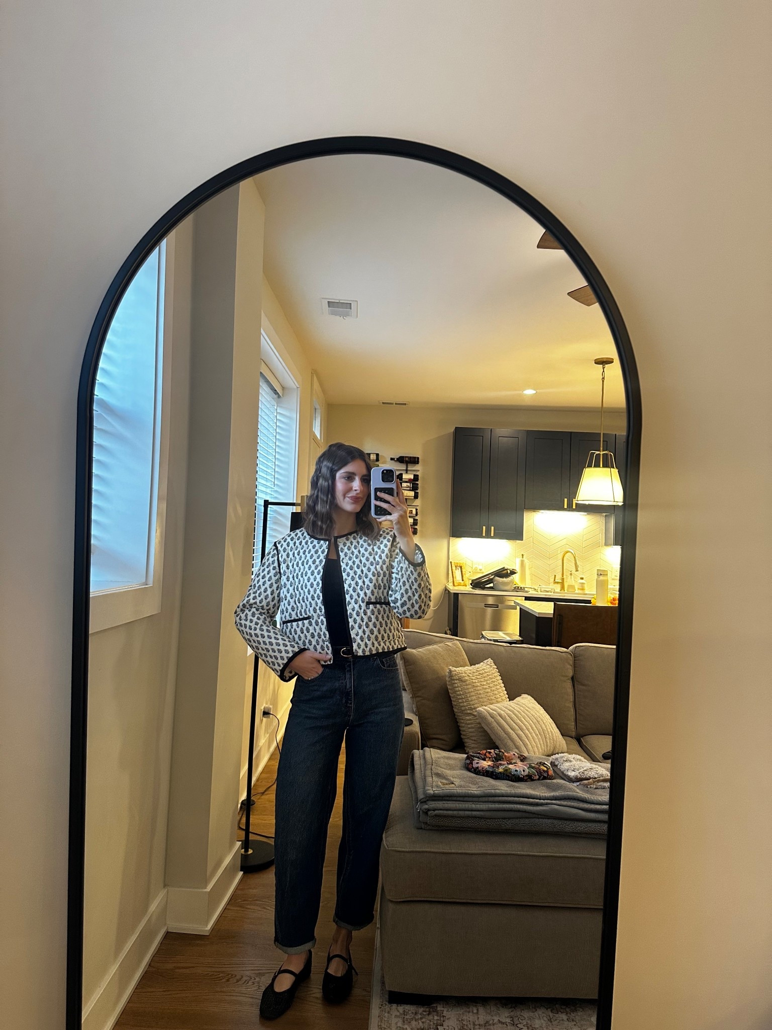 Small jacket 
Size 2 jeans

Spring outfit
Quilted jacket 
Work wear 

#LTKSeasonal #LTKootd #LTKWorkwear