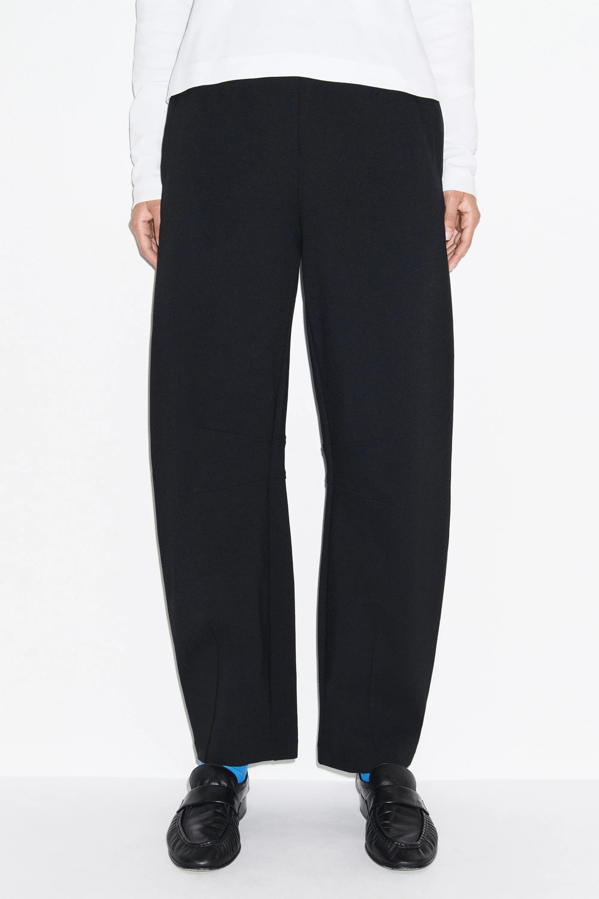 ALIGNE Ponte Barrel Leg Trouser - Black | Markus | ALIGNE USA