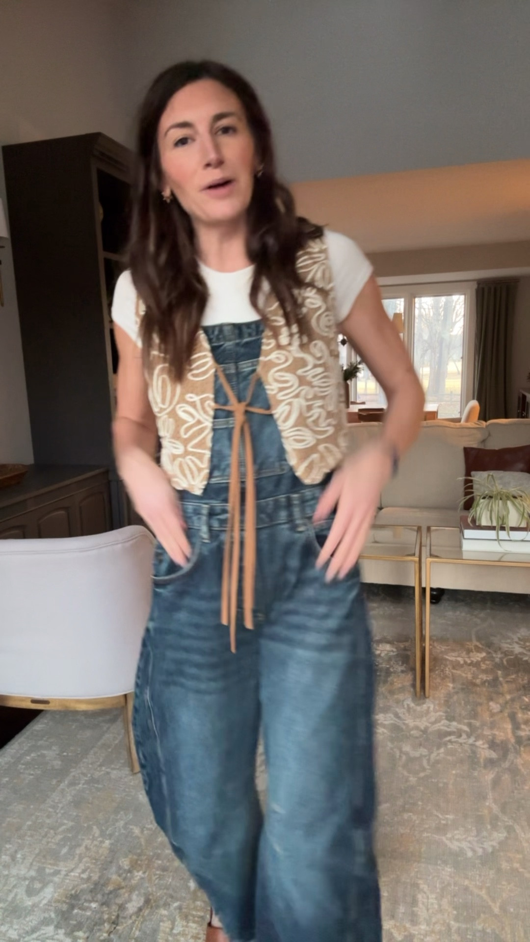 Wearing a small in the overalls 

#LTKdayinmylife #LTKootd #LTKgrwm