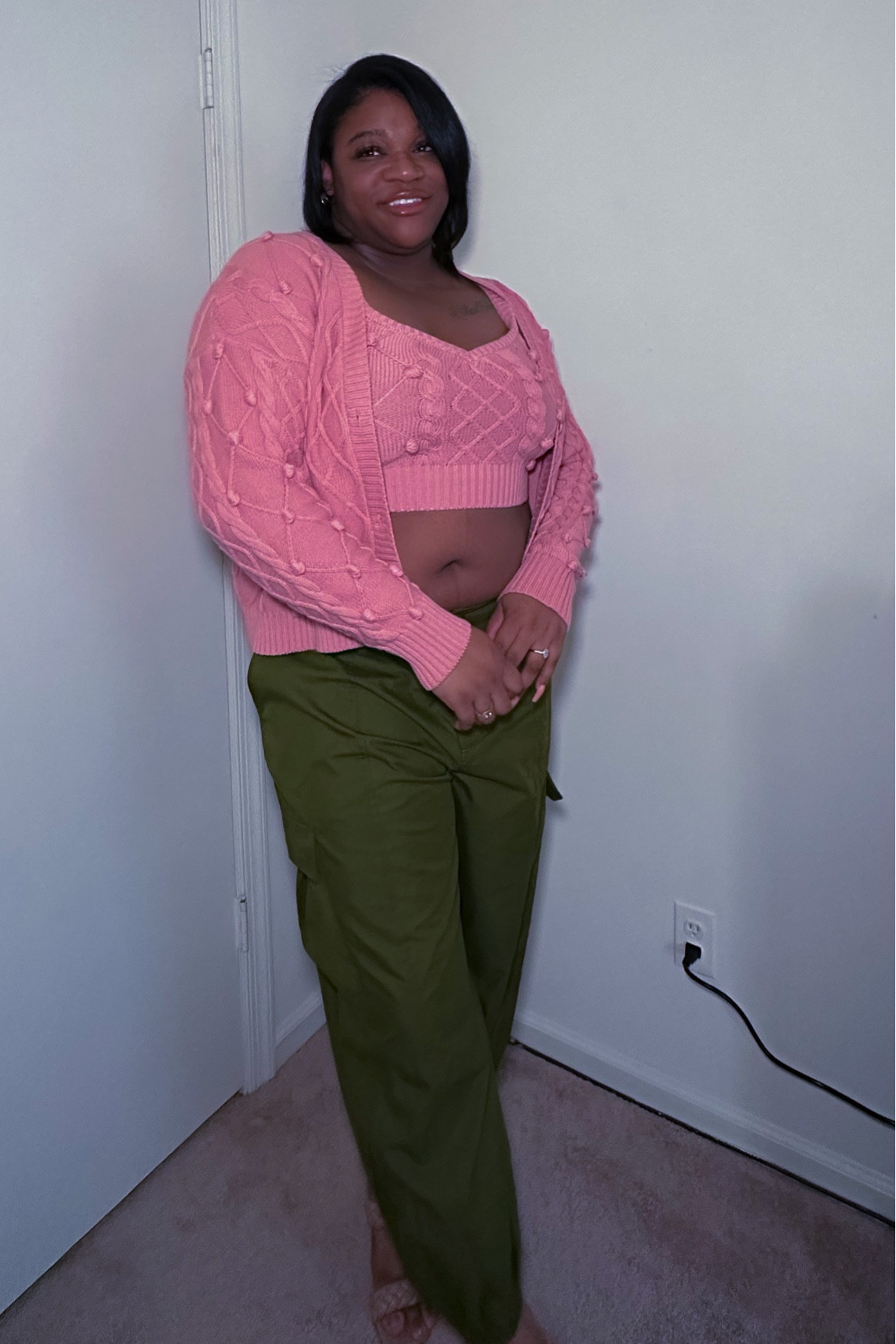 Outfit Ideas | Cargo Pants 💚 Top/Cardigan (L) Pants (XL)

#brunch #datenight #girlsnightout

#LTKcurves #LTKstyletip #LTKshoecrush