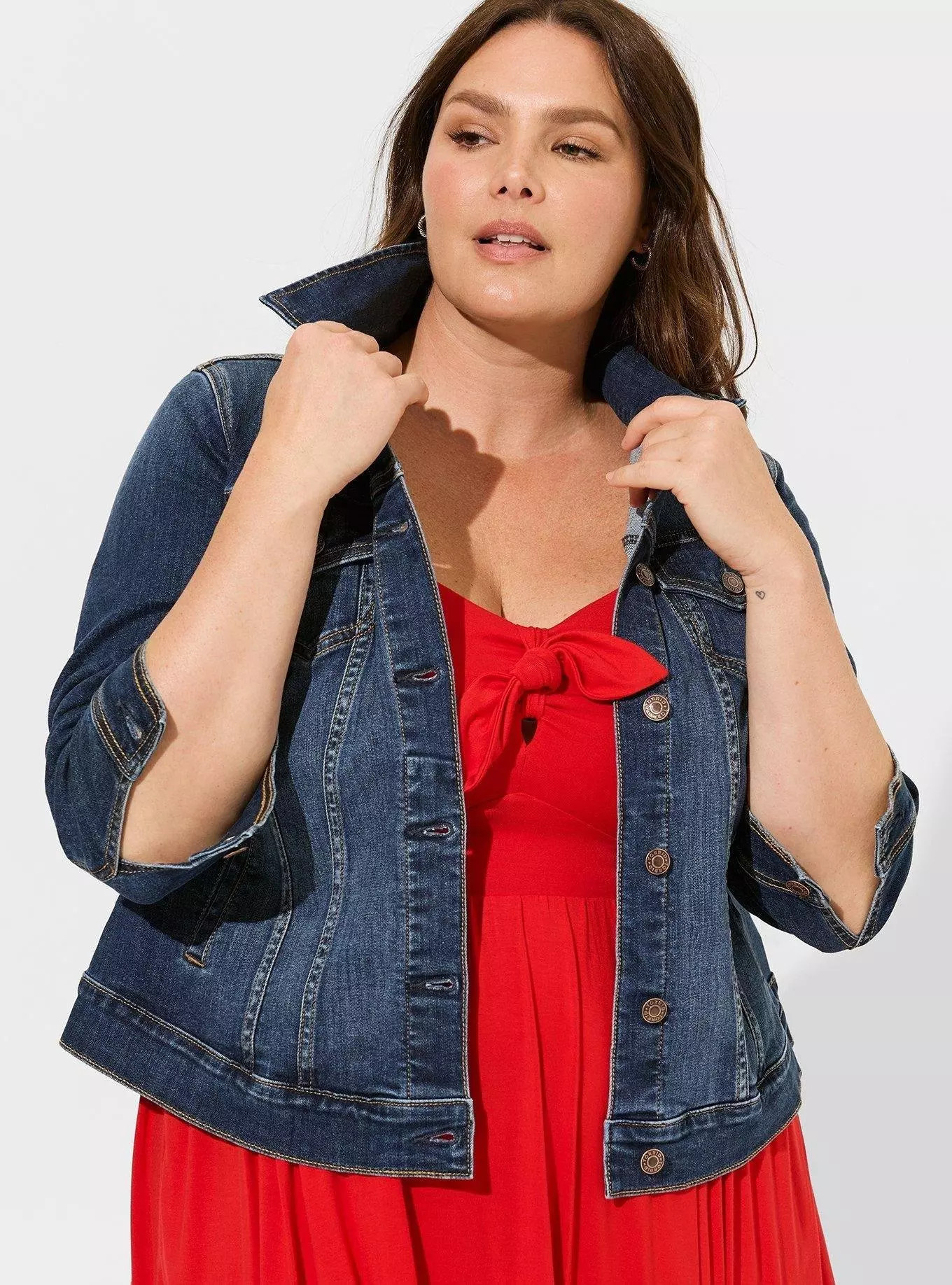 Denim Fitted Trucker Jacket | Torrid (US & Canada)