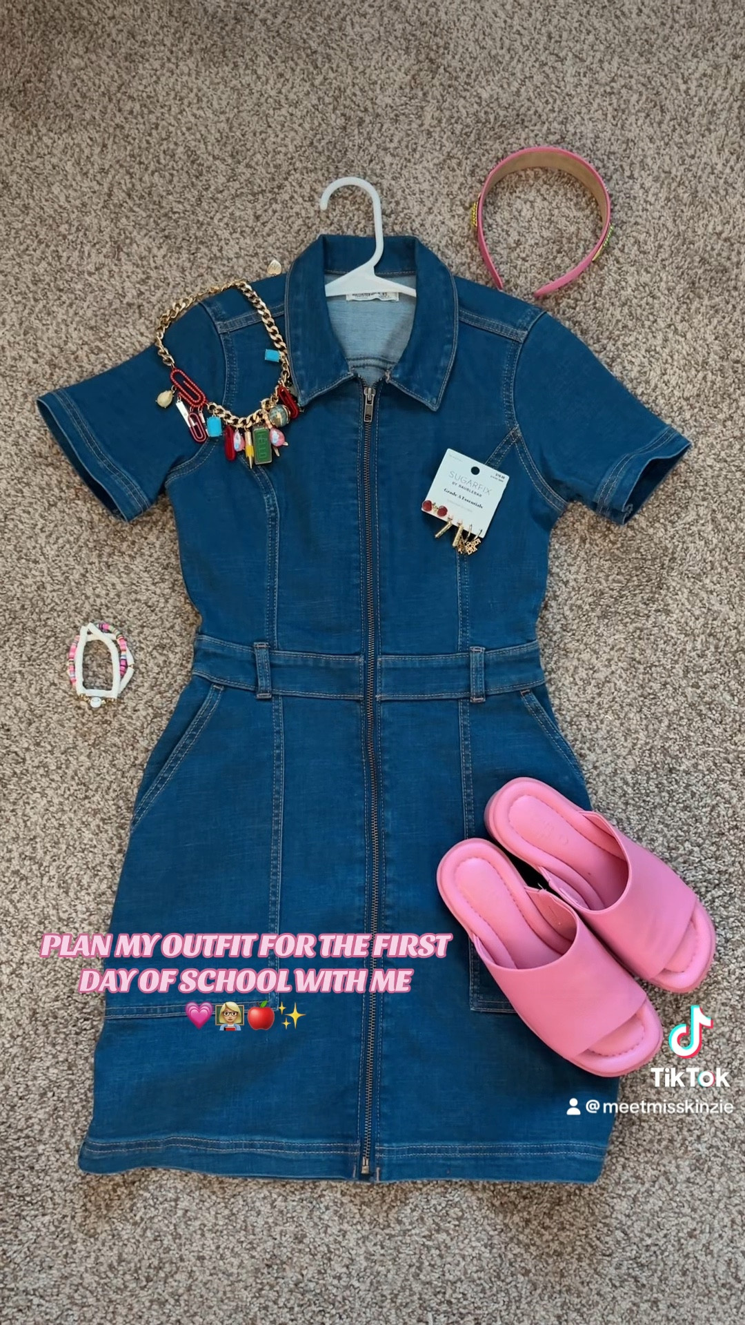 First Day of School Outfit 💗🍎👩🏼‍🏫✨

#LTKWorkwear #LTKSeasonal #LTKFallSale