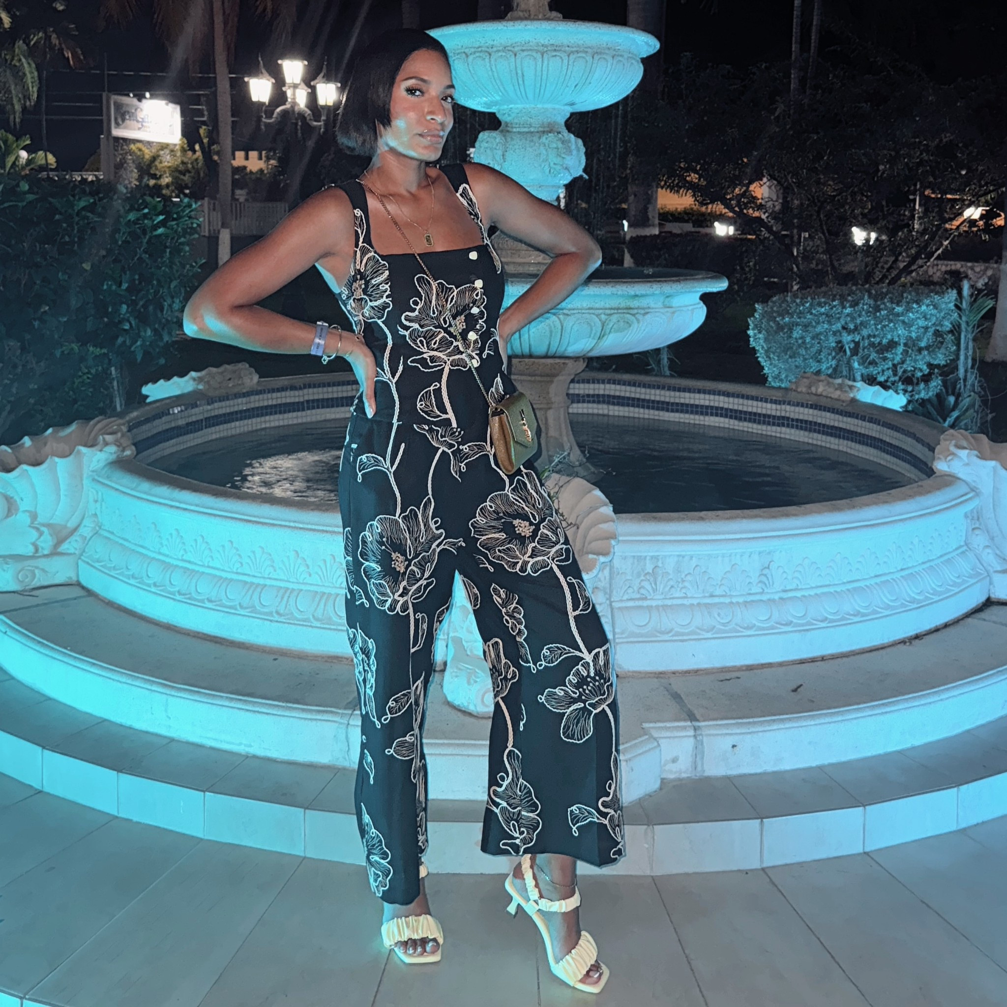 Teacher outfit

#LTKOver40 #LTKFindsUnder100 #LTKStyleTip