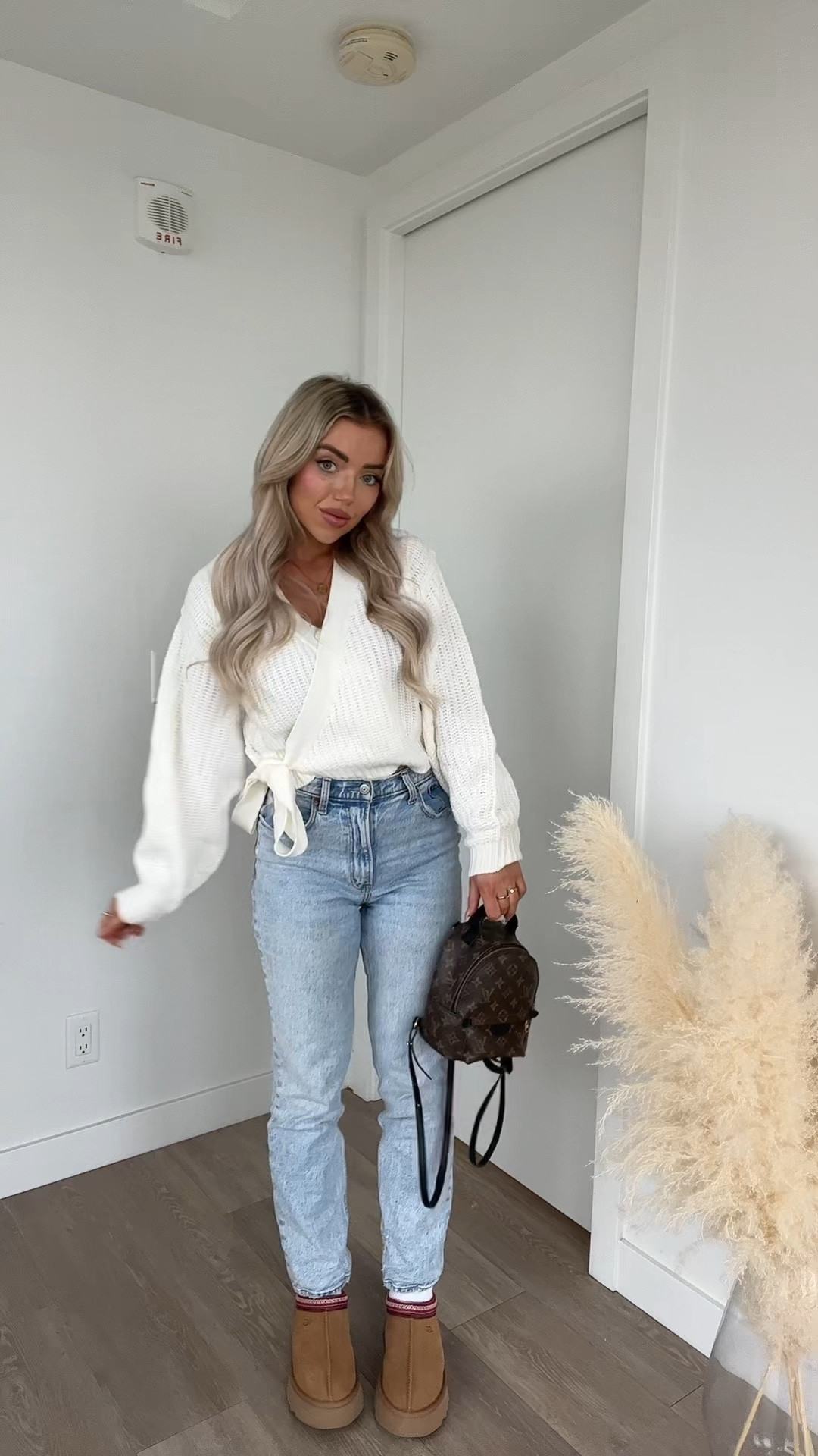 H&M fall outfits! I’m wearing a size XS in the sweater dress and a XS in the ivory sweater!

Fall outfits, fall style, sweater dress, casual outfits, ugh tazzmans 

#LTKSeasonal