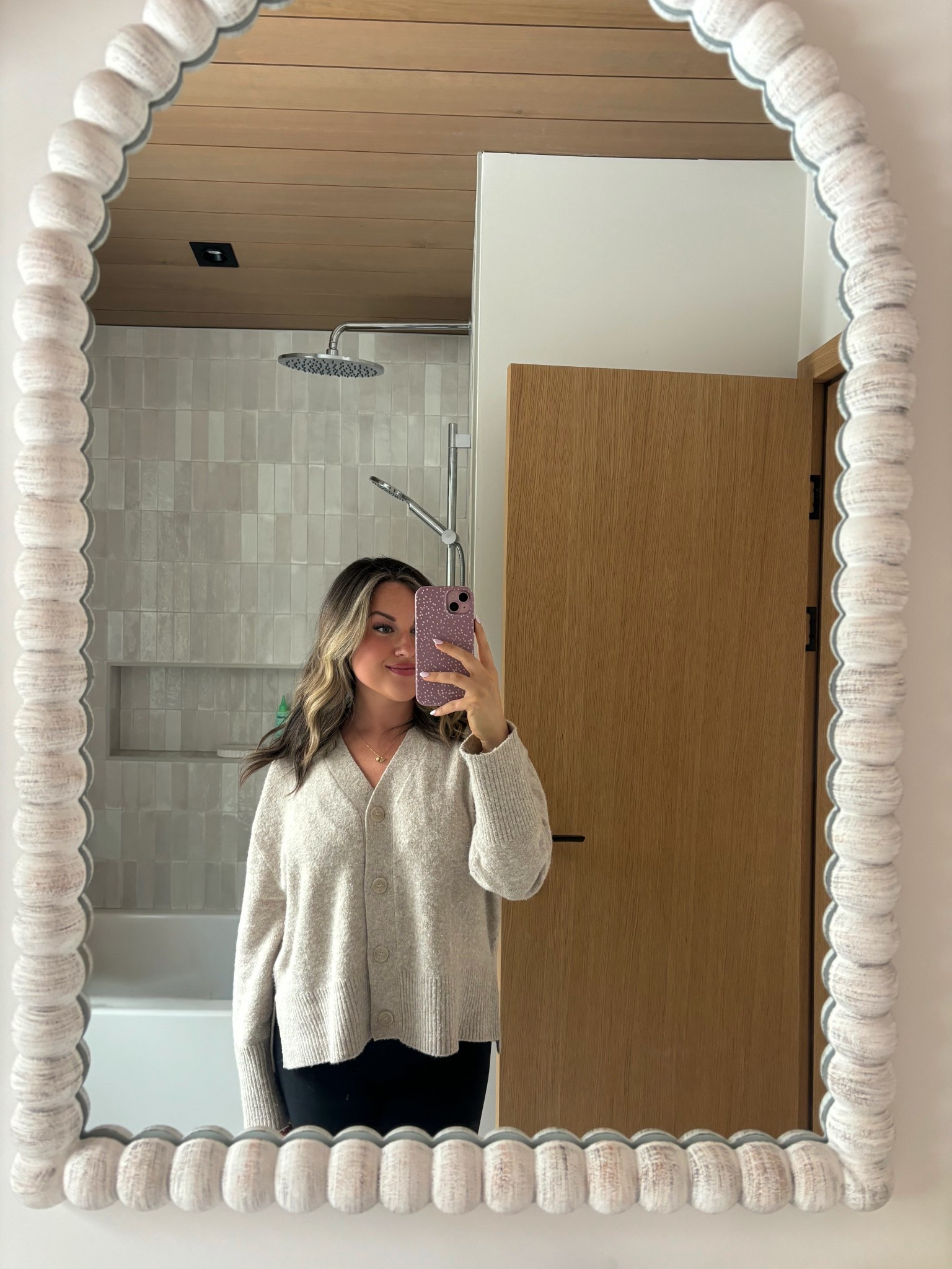 I love this fabric from H&M in the regular sweater, but love it even more in the cardigan! 🫶🏼

Wearing a size Medium - TTS. 

It also has pants that match with it as well that I’ve linked ☺️

#hm #springfashion 


#LTKPetite #LTKspring #LTKootd