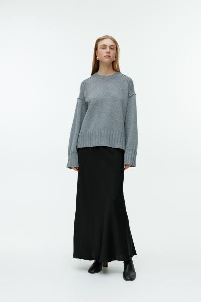 Maxi Satin Skirt - Khaki Green - Ladies | H&M GB | H&M (UK, MY, IN, SG, PH, TW, HK)