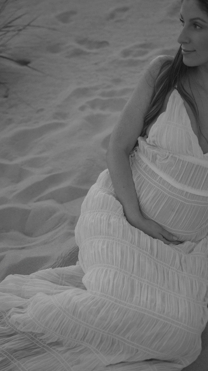 This is your sign to book the maternity shoot! And my maternity shoot dress was under $100 

#LTKStyleTip #LTKBump #LTKFindsUnder100