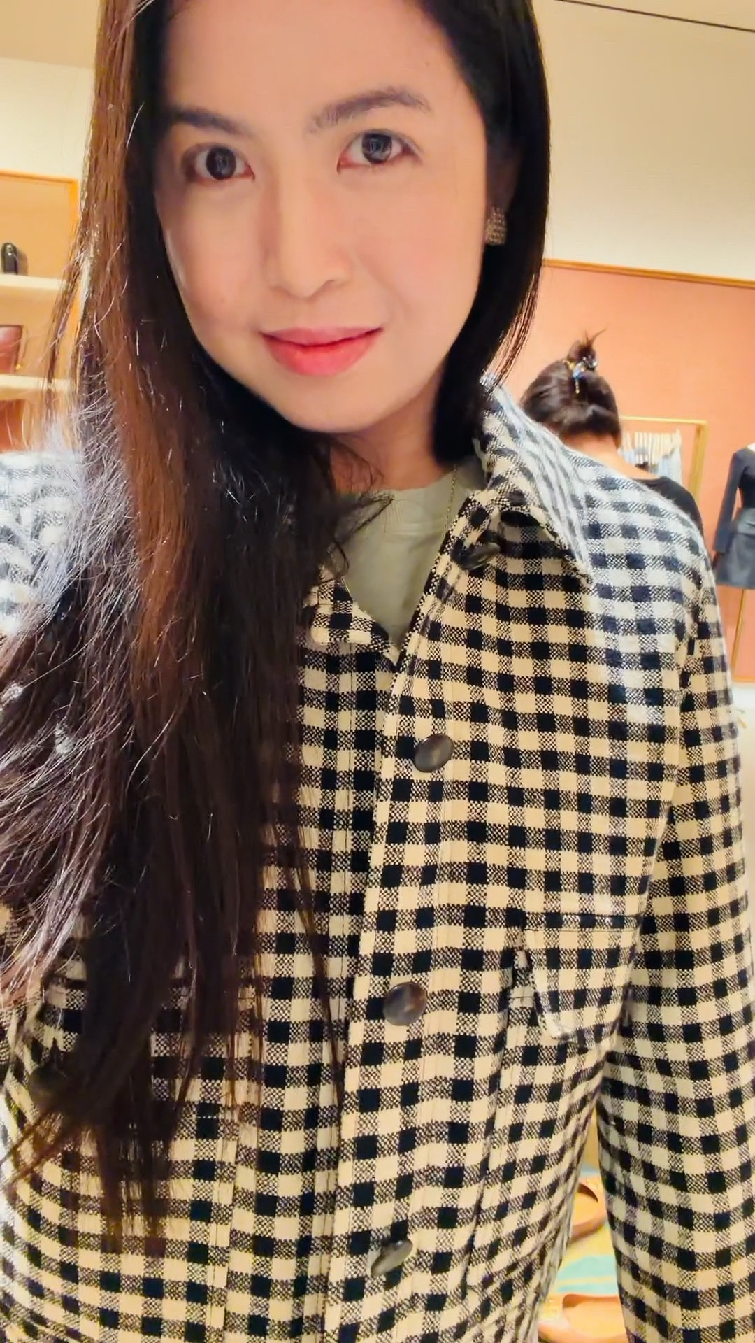 Fall/Winter season has arrived! This jacket is a classic addition to any closet! I’m wearing a size 36 🤗🖤 A splurge but linked a dupe that’s more cozy😉





#ltkjackets #ginghamjacket #sezane #sezaneparis #amazondupe #amazonfinds #sezanelovers #fallwinterstyle #fallwinterjackets #falljacket #fallfashion #fallstyle

#LTKHoliday #LTKSeasonal #LTKStyleTip