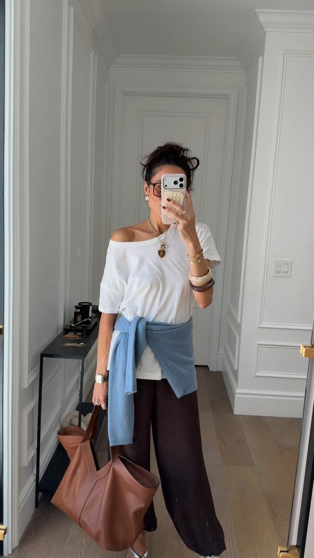 Farmers market outfit 🩵🤎🤍
Pants XS (size down)
T XS
Cardigan XS
Sandals TTS 


#LTKSeasonal #LTKOver40 #LTKdayinmylife