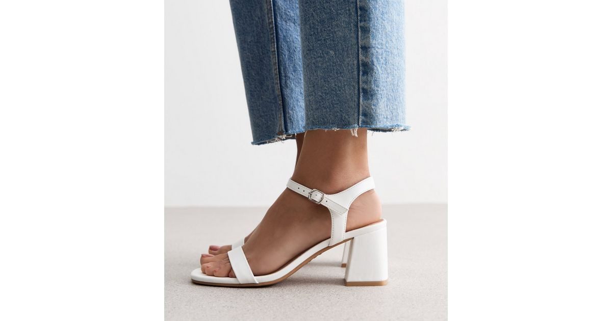 Wide Fit White Low Block Heel Sandals | New Look | New Look (UK)