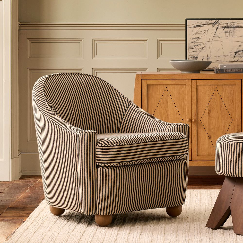 Pierce &amp; Ward Curved Slipper Chair | West Elm (US)