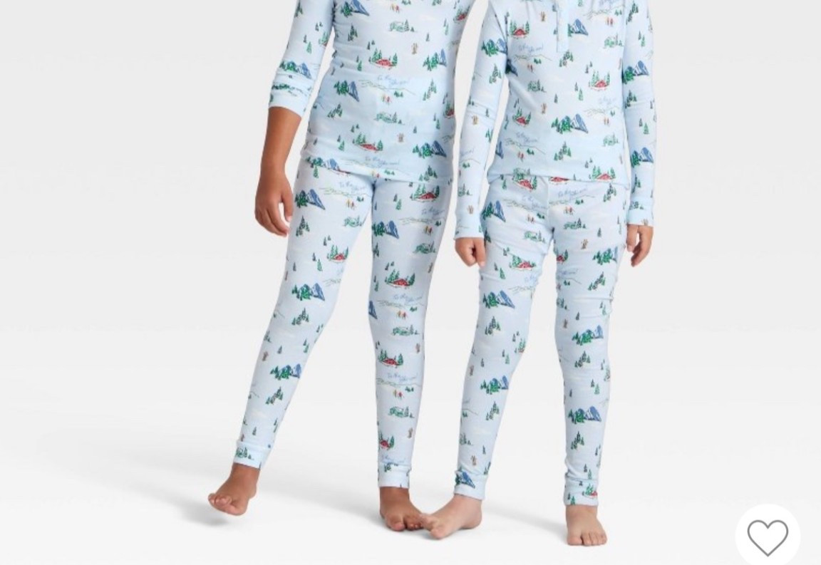 Apres ski pajamas #apresski #skipajamas #skishop #skitrip #mountainsforchristmas #holidaypajamas #travelgifts 

#LTKGiftGuide #LTKHoliday #LTKKids