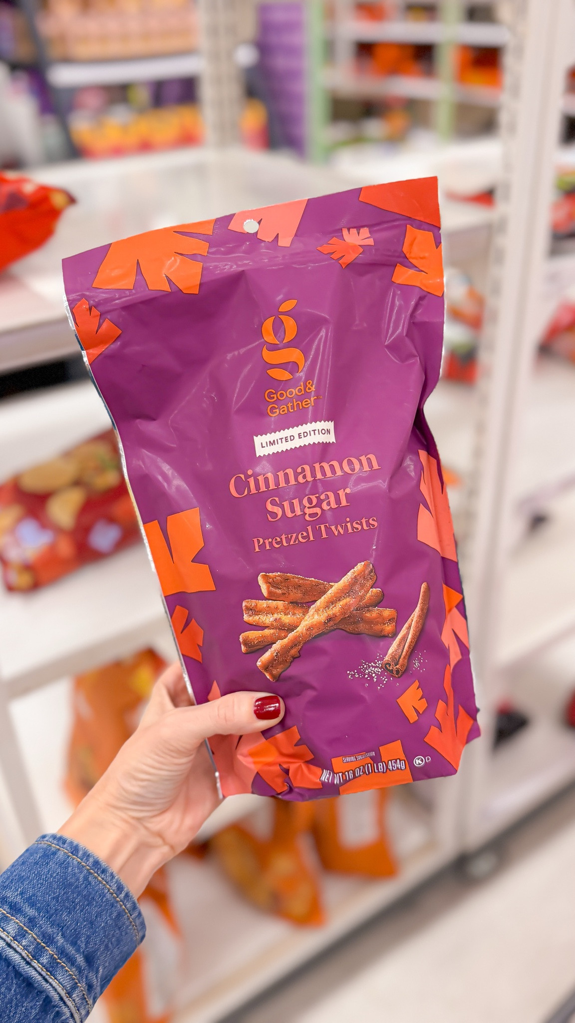 Cinnamon sugar flavored pretzels 🥨