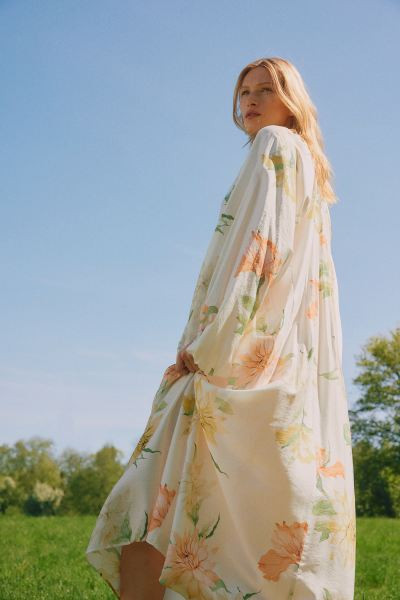 Balloon-sleeved Maxi Dress - V-neck - Long sleeve - Coral red/floral - Ladies | H&M US | H&M (US + CA)