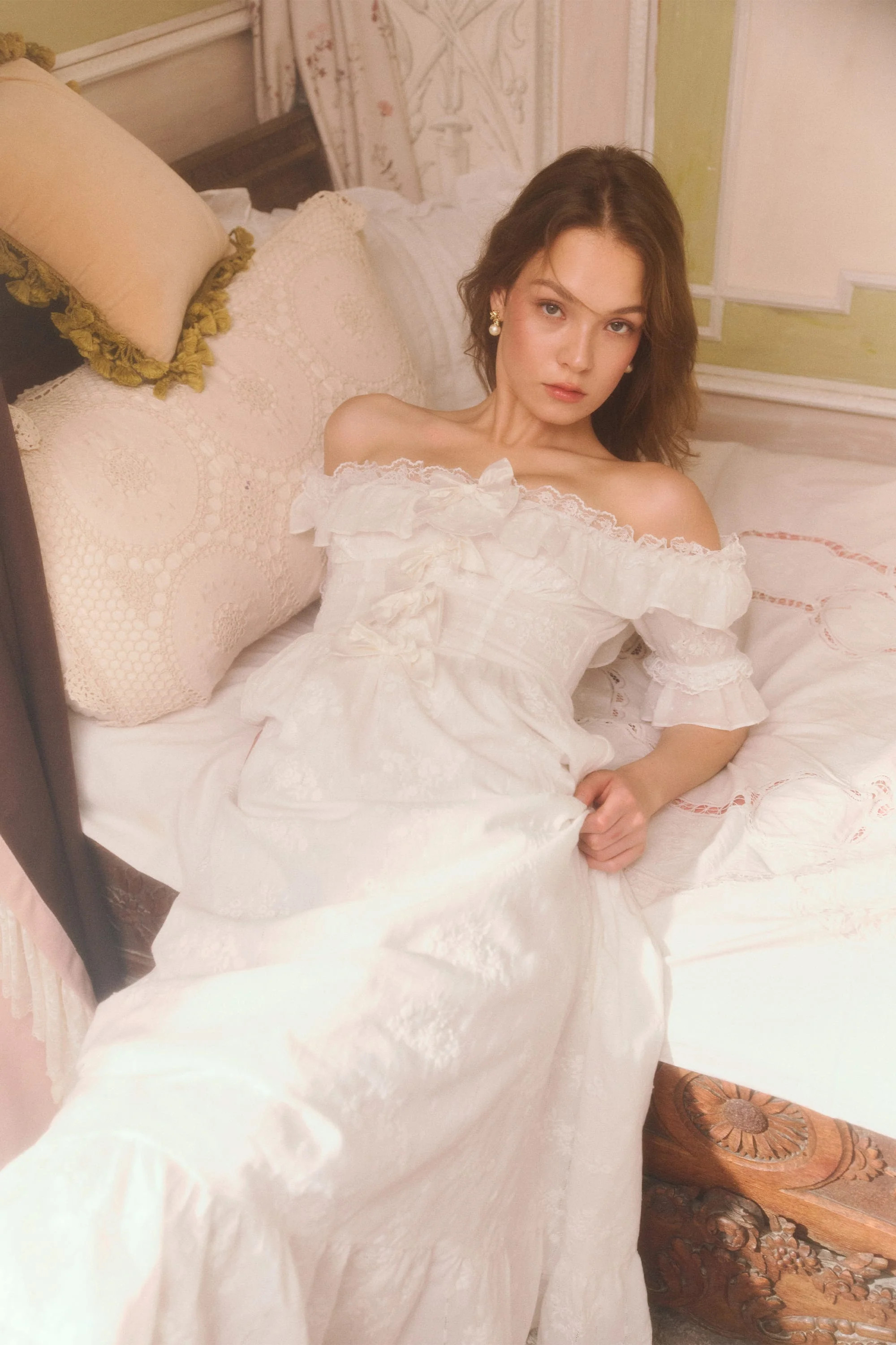 Aria Embroidered Cotton Midi Dress in White | American Heiress