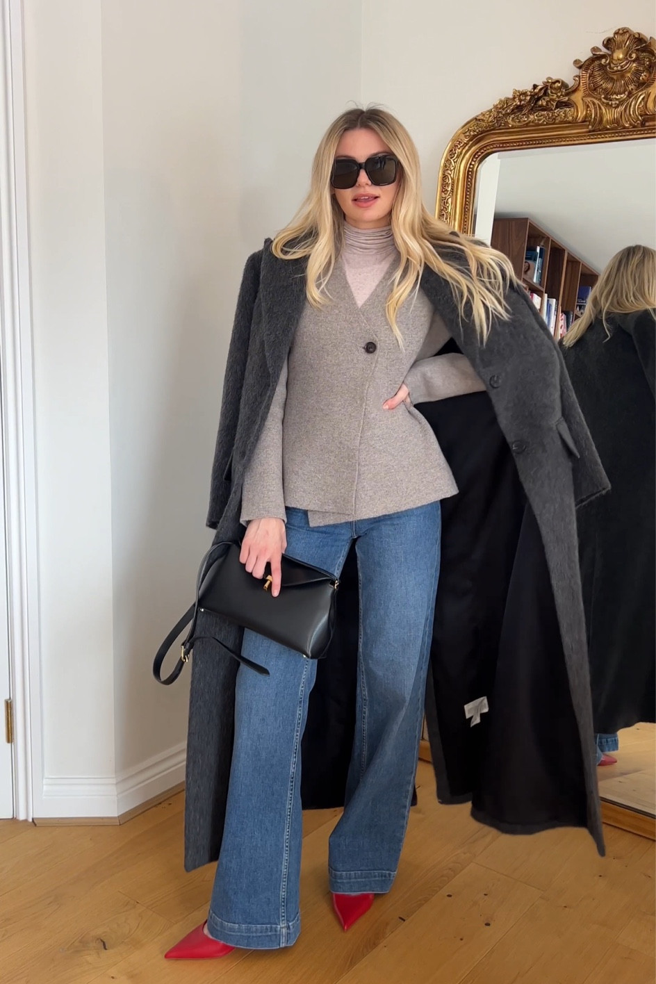 Designer dupes ❣️because we don’t keep secrets here… 

#ltkstyleeditor


#LTKGiftGuide #LTKstyletip #LTKSeasonal