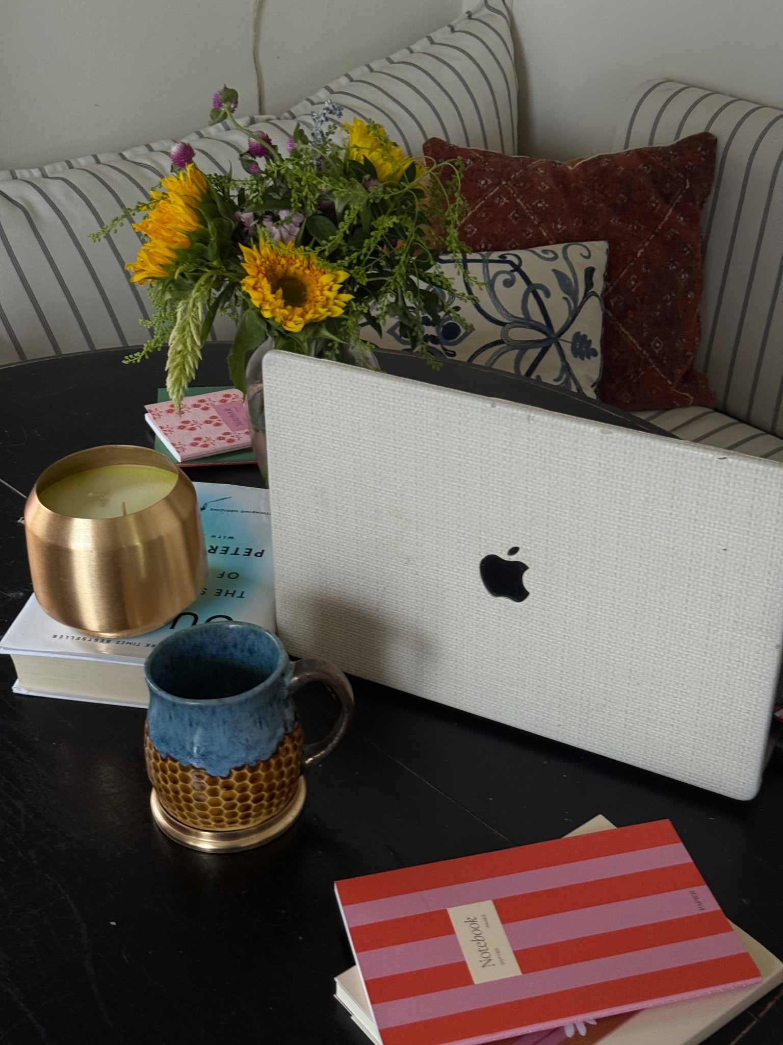 obsessed with my work from home set up today 🫶🏻

#LTKFindsUnder100 #LTKFindsUnder50 #LTKHome