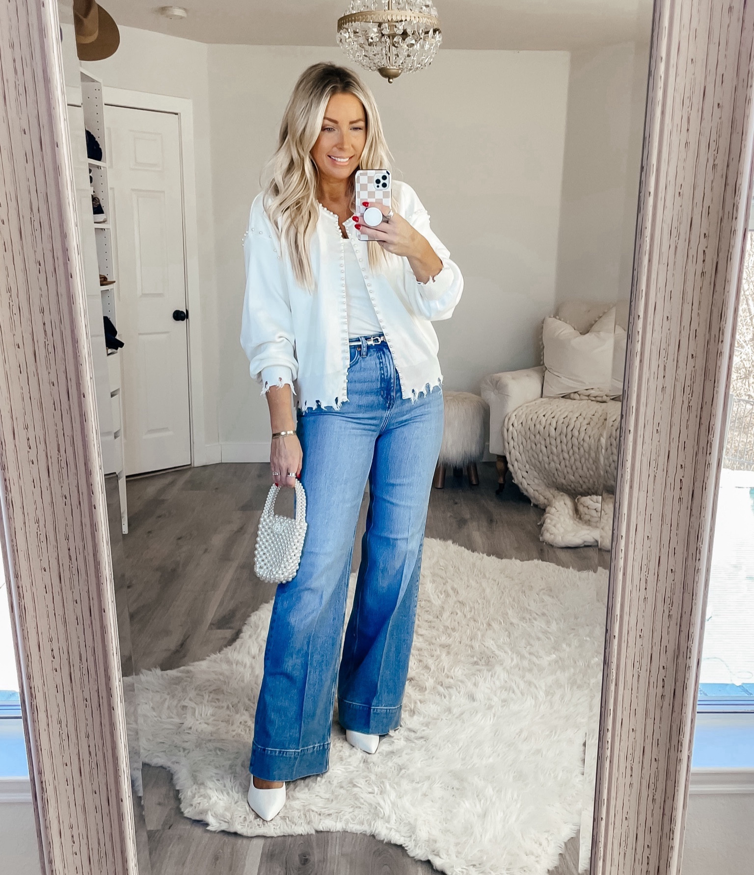 Jeans size 28 Tall. I’m 5’7.5”. 
. Sized up to a large in the pearl cardigan top. Sized down to 28 (normally 20) in the denim jeans. Valentine’s Day. VDay. Valentines outfit. Galentines day. Stanley cup. Ski outfit. Ski turtleneck. Ski boots. Save vs splurge. Looks for less. Winter outfit. Winter fashion. Belt bag.


Follow my shop @thesuestylefile on the @shop.LTK app to shop this post and get my exclusive app-only content!

#liketkit 
@shop.ltk
https://liketk.it/4toFK

Follow my shop @thesuestylefile on the @shop.LTK app to shop this post and get my exclusive app-only content!

#liketkit   
@shop.ltk
https://liketk.it/4trvF

#LTKsalealert #LTKmidsize #LTKVideo