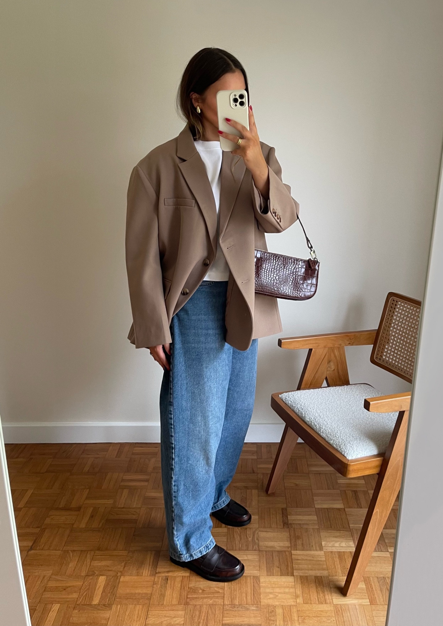 autumn winter outfit blazer jeans loafers 