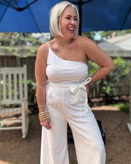 Amazon white jumpsuit is the perfect outfit for graduation. Size large.


#LTKmidsize #LTKfindsunder100 #LTKfindsunder50