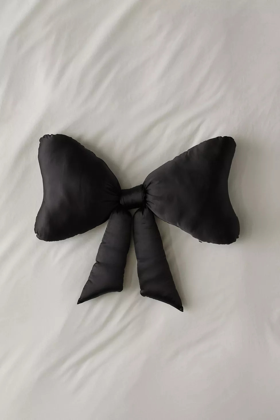 Big Bow Satin Throw Pillow | Urban Outfitters (US and RoW)