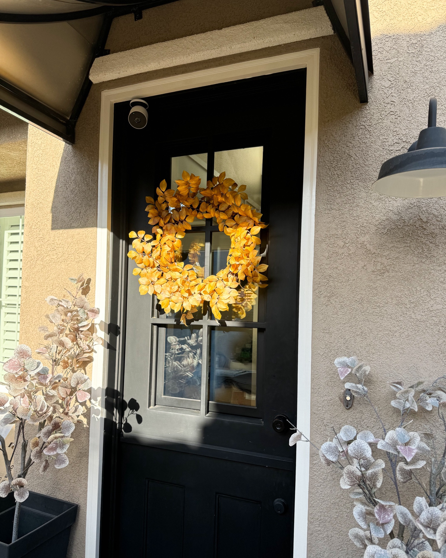 #BestBuyPartner I’m so excited to partner with @bestbuy to share a Google Smart Home must have! It’s the Google Home Indoor/Outdoor Camera. You can attach it by magnet or drill it in. It’s wireless too, which is awesome. Now you can see what is going on in real time at your home! This is a must have and would make a great gift! 
