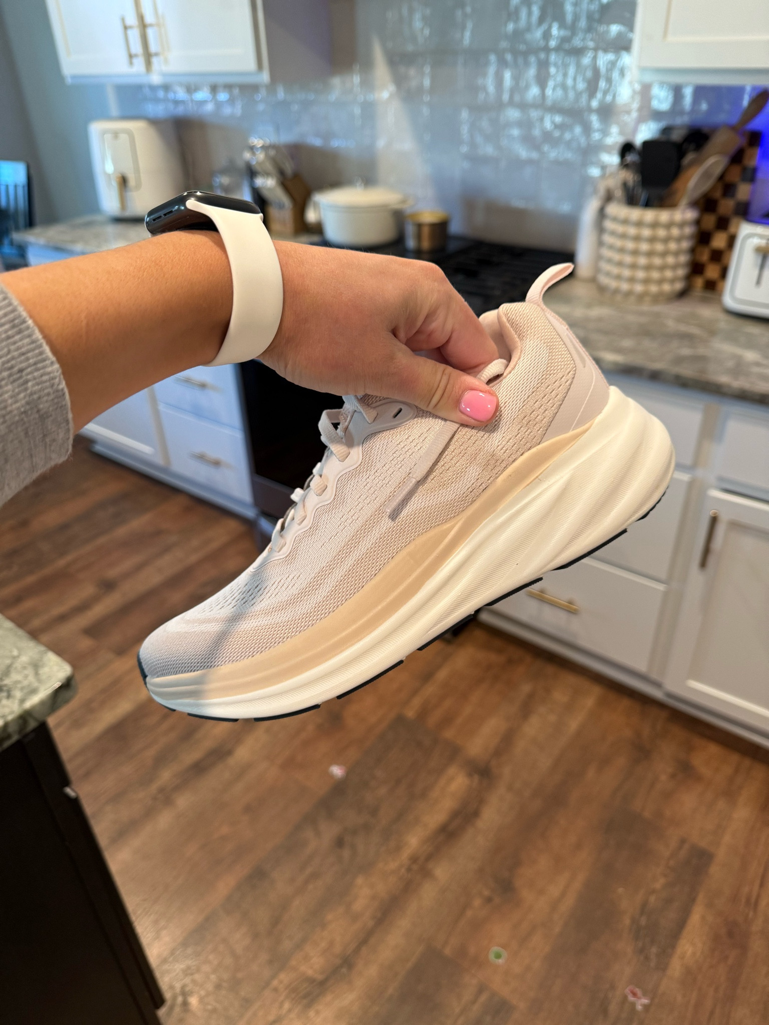 Dupe alert! 

#LTKSaleAlert #LTKActive #LTKShoeCrush