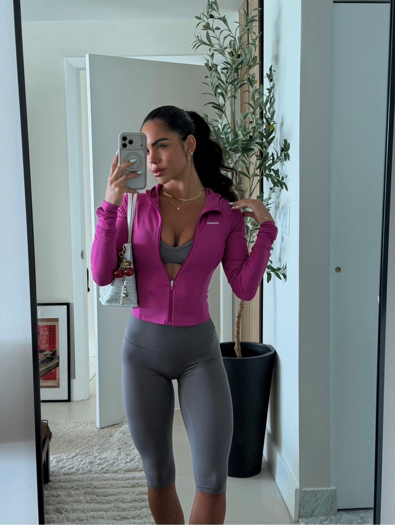 wearing size XS & use code alexmara at checkout
#LTKfitnessgoals #LTKActive #gymfit #gymoutfit