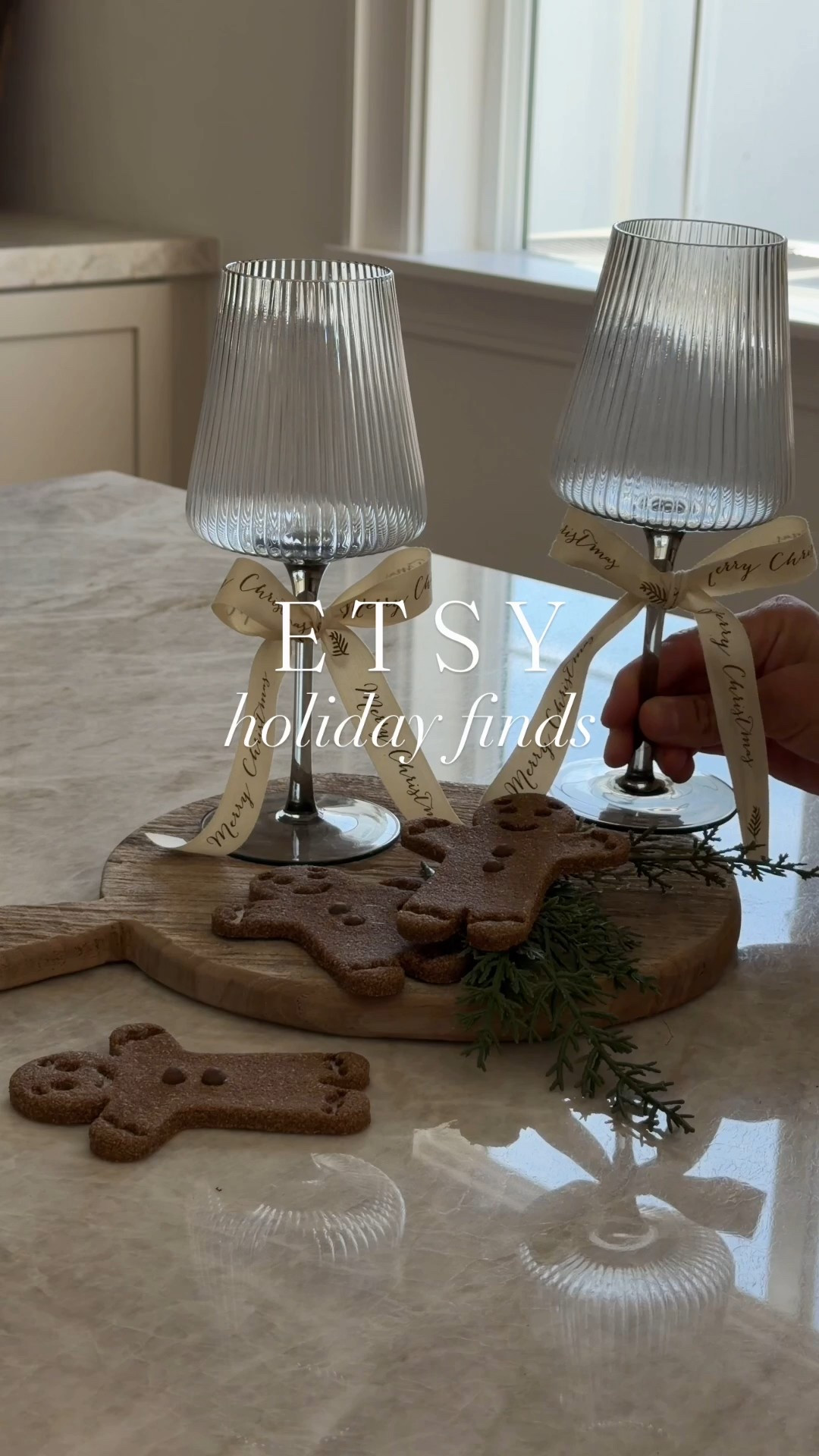 Get your home ready for the Holidays with Etsy! 

#Ad, #EtsyPartner, #Etsy #EtsyCreatorCo @etsy