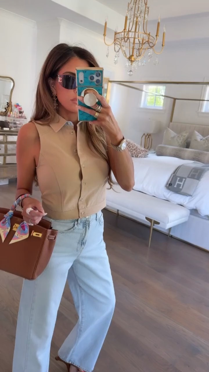 Zara OOTD! Love the wash of these jeans. Wearing size US 4 and small top! 

Zara fashion, Zara finds, Light wash jeans, Fall outfits women, Teacher outfits, Business casual workwear, Summer outfits, Gemme Beauty, Emily Gemma

#LTKWorkwear #LTKSeasonal #LTKdayinmylife