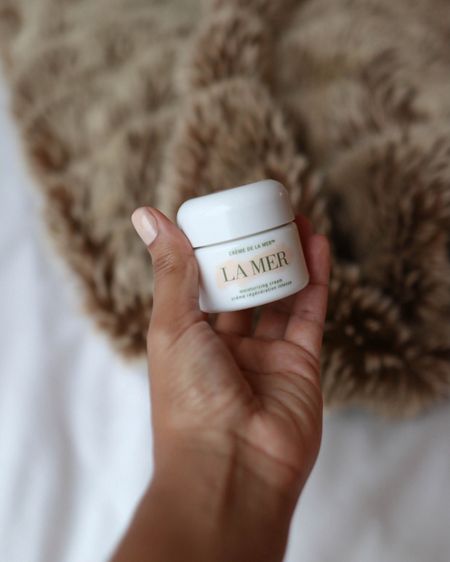 Obsessed with the luxurious Crème de la Mer Moisturizer from La Mer. My skin has never felt so hydrated and radiant! #LaMer #SkinCareEssentials #BeautyMustHaves

#LTKGiftGuide #LTKU #LTKBeauty