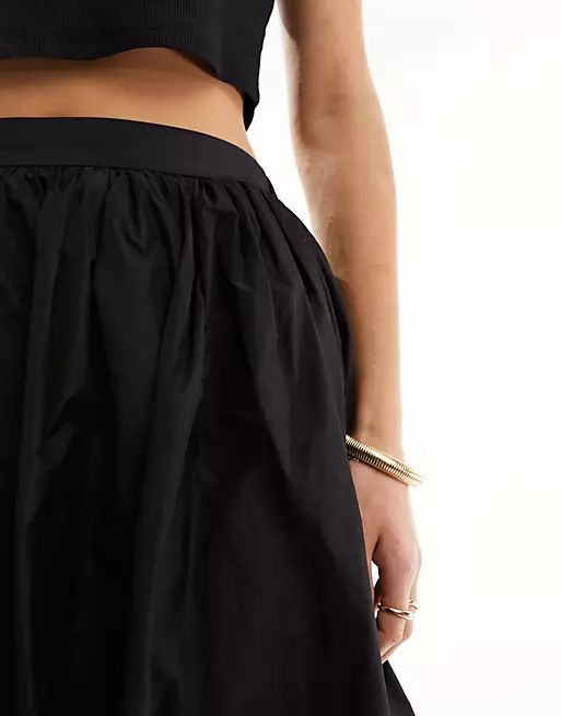 ASOS DESIGN Tall taffeta bubble hem maxi skirt in black | ASOS | ASOS (Global)