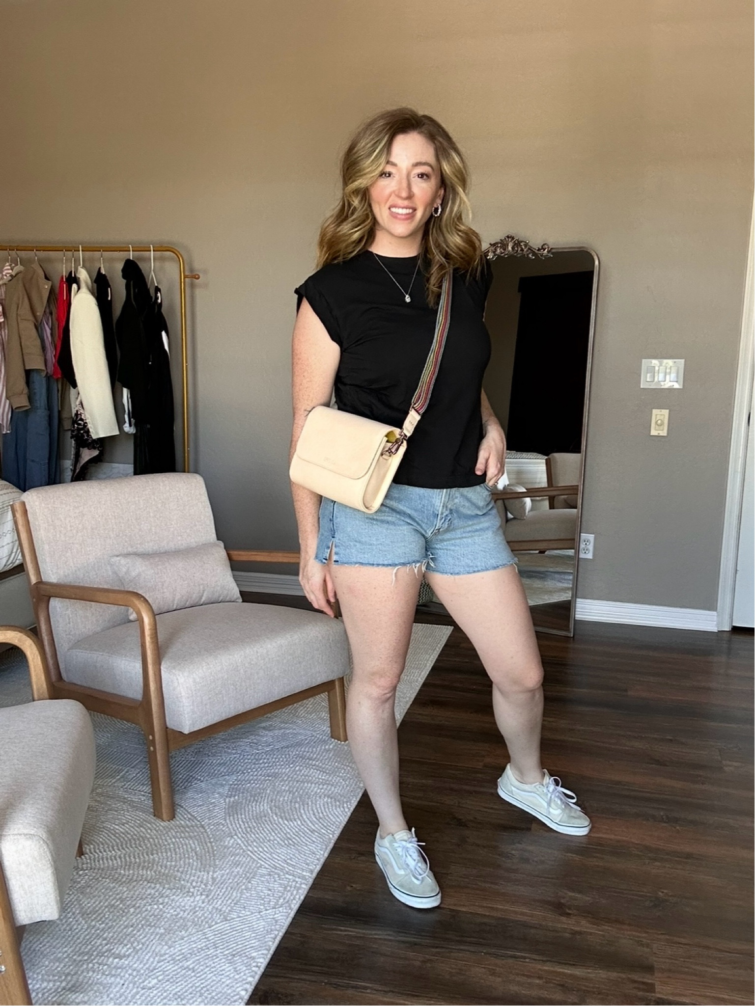 Casual outfit for my moms ♥️

#LTKSaleAlert #LTKFindsUnder50 #LTKStyleTip