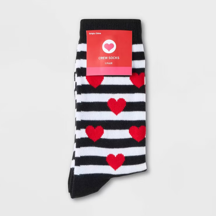 Women's Striped Hearts Valentine's Day Crew Socks - Black/White/Red 4-10 | Target