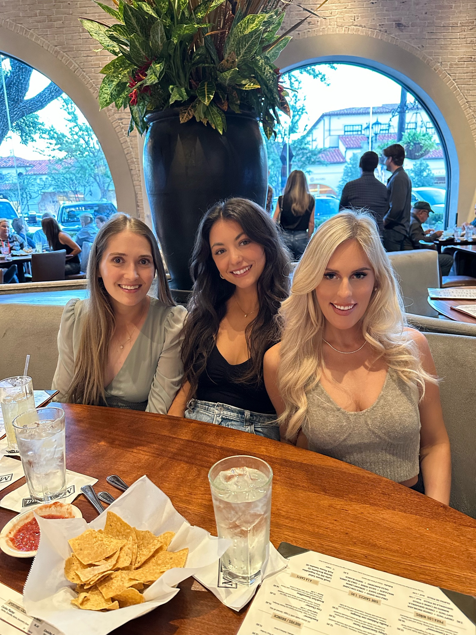 Dinner night out with girlfriends in Dallas! Pants and knit sweater top

#LTKSeasonal #LTKfit #LTKstyletip