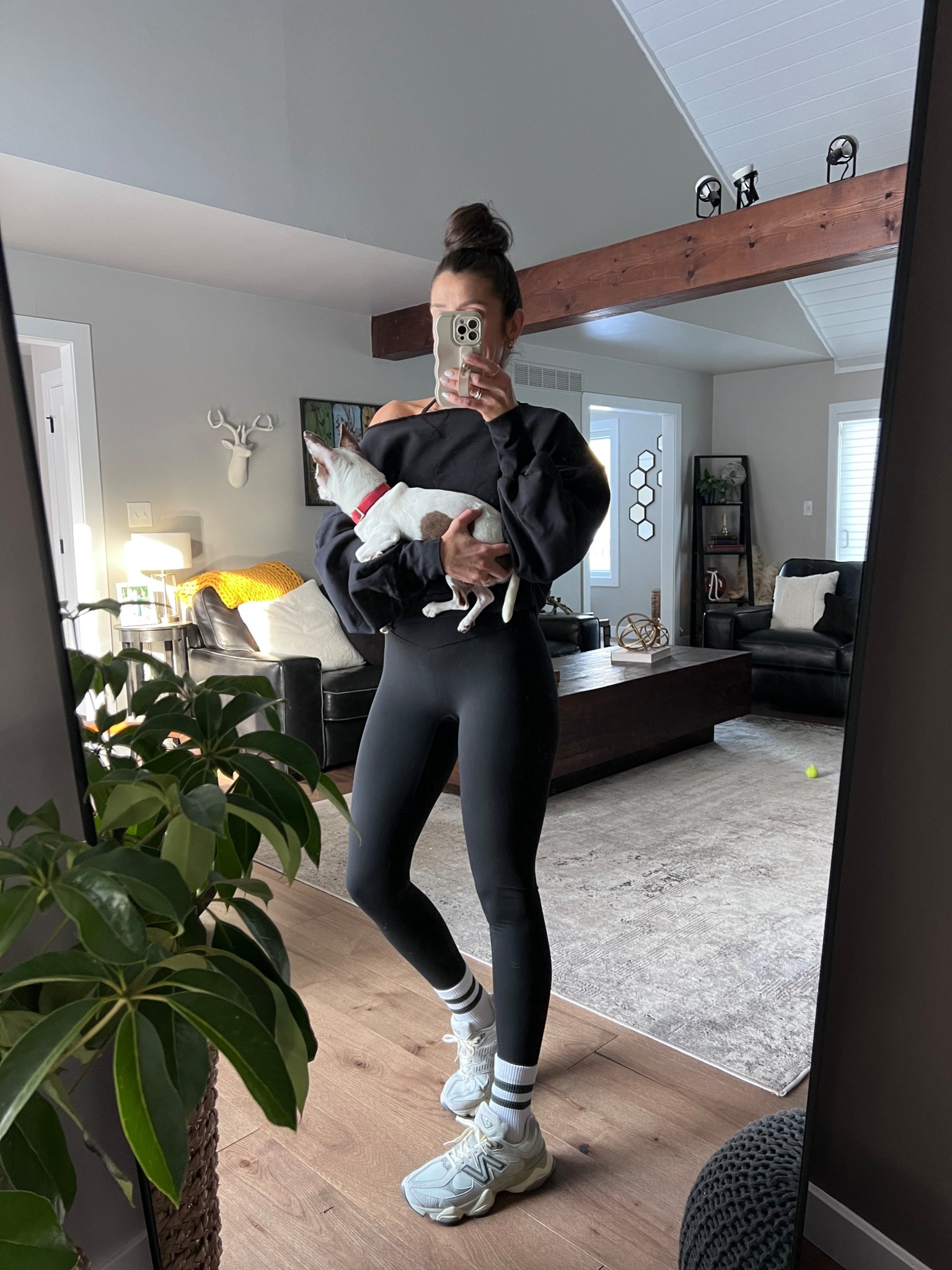 Trying out the Dad Sneaker with crew socks look. I’m totally late to the game. Still not sure what I think about it. Thoughts? 

￼

#LTKOver40 #LTKfitnessgoals #LTKootd