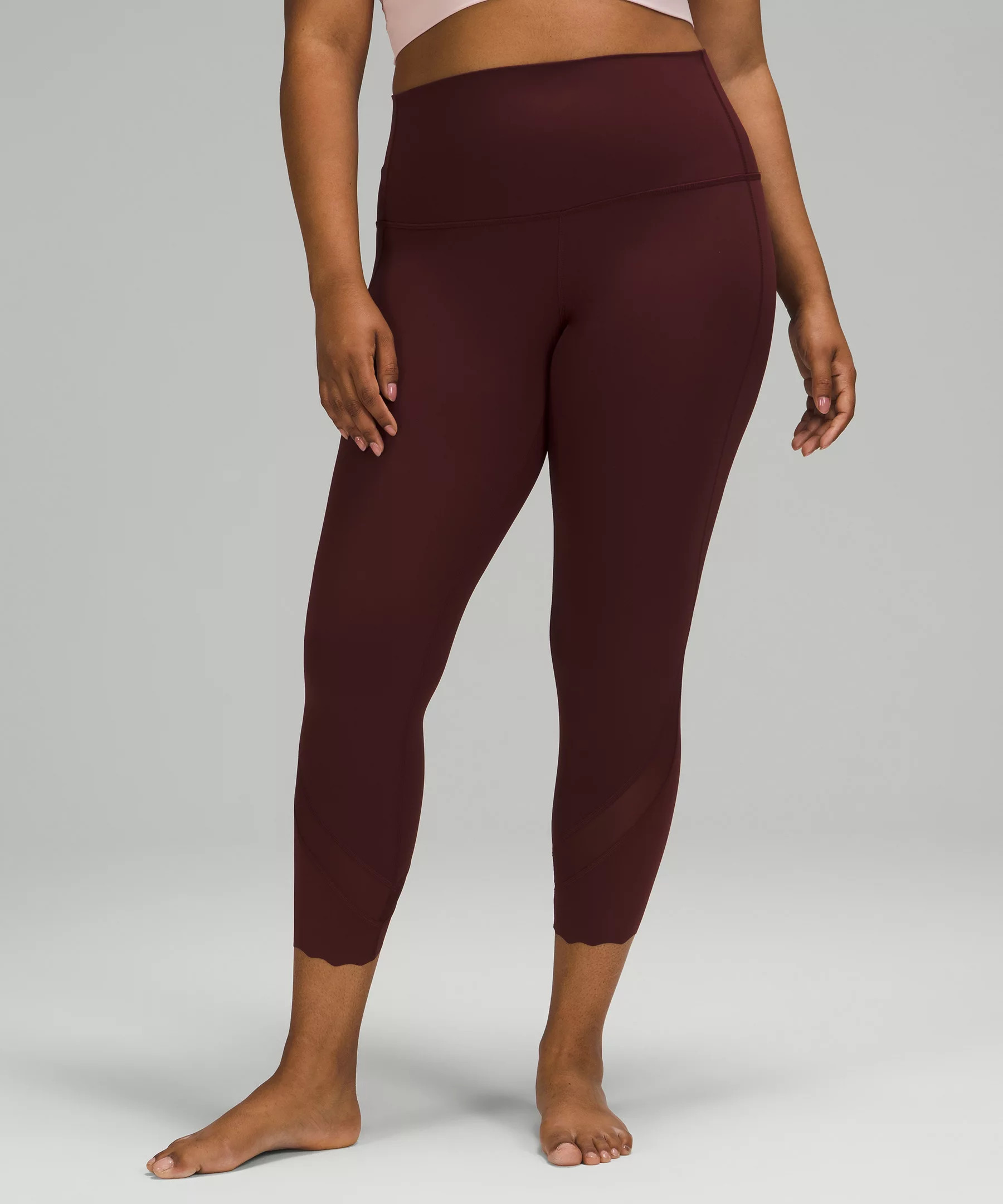 Wunder Under Scalloped Hem High-Rise Crop 23" Full-On Luxtreme | Lululemon (US)