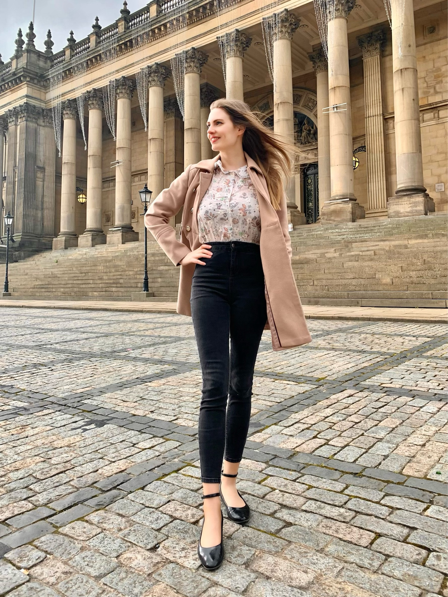 For those colder Spring days: a floral shirt with black skinny jeans and a beige coat 🧥 

Spring outfit 
Spring look 
Spring fashion 𝐢𝐧𝐬𝐩𝐨 
Black skinny Jeans 
Cream coat 
Mary Jane shoes 
Vintage style 
Vintage outfit 

#LTKfit #LTKSeasonal #LTKstyletip